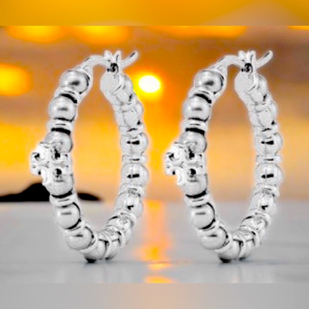 Tory Burch Kira silver pearl Hoop Earrings NWOT